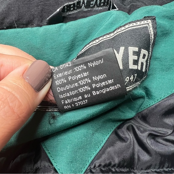 Vintage Obermeyer Everest Winter Ski Snow Jacket in Green Black - Picture 8 of 11